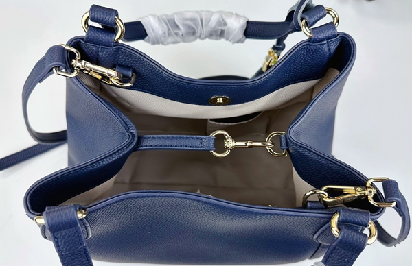 激安グッチバッグコピー着用イメージ